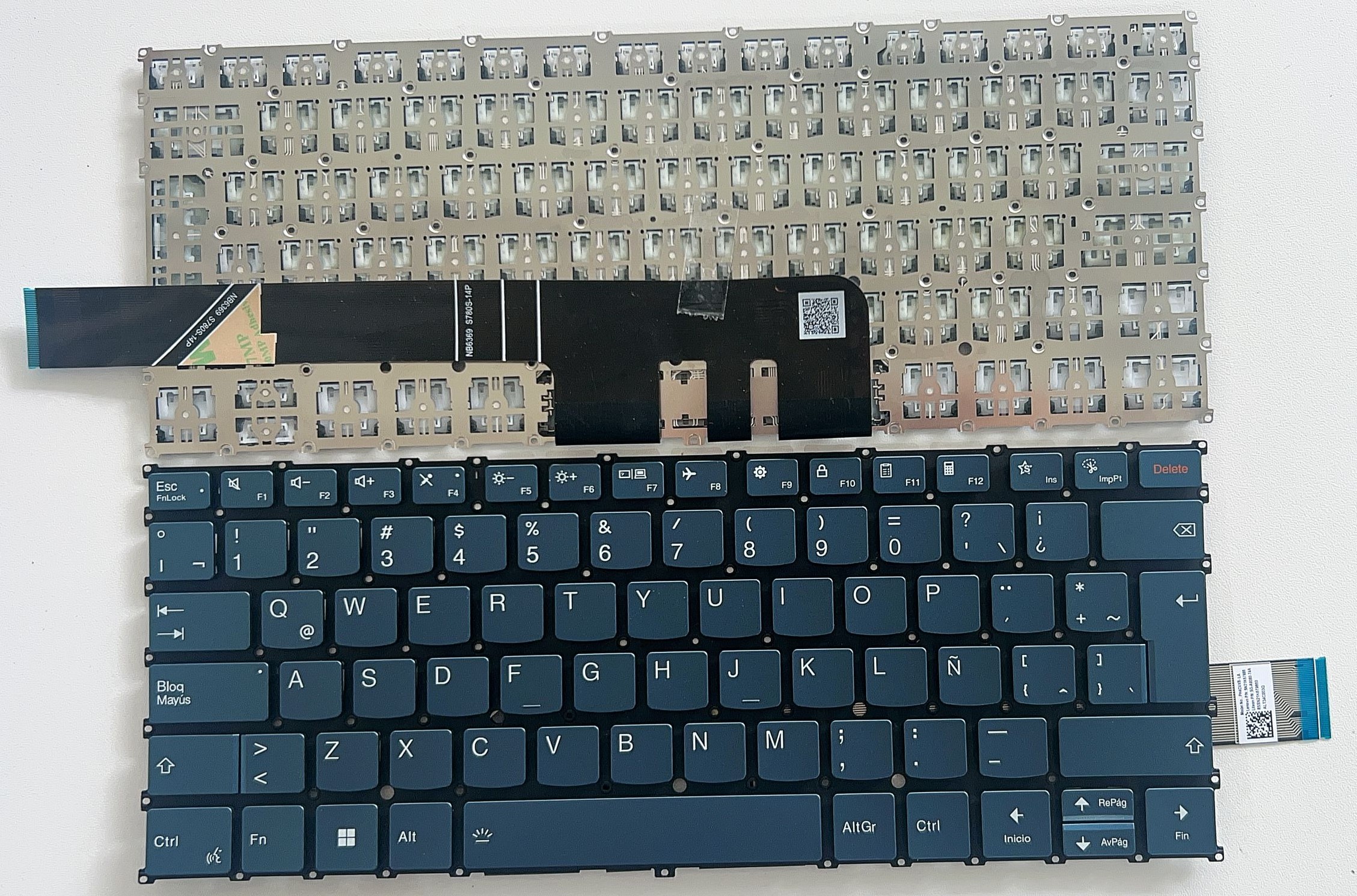 Picture of New Replacement Laptop Keyboard For LENOVO YOGA PRO 7 14ARP8 call button/14AHP9/14IRP8 translucent Dark blue LA Layout